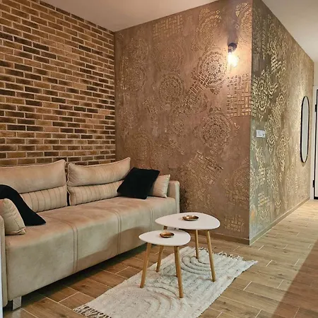 Zmaj 28 * Дивчибаре