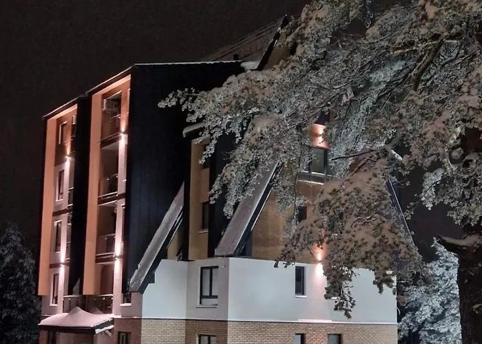 Zmaj 28 Διαμέρισμα *